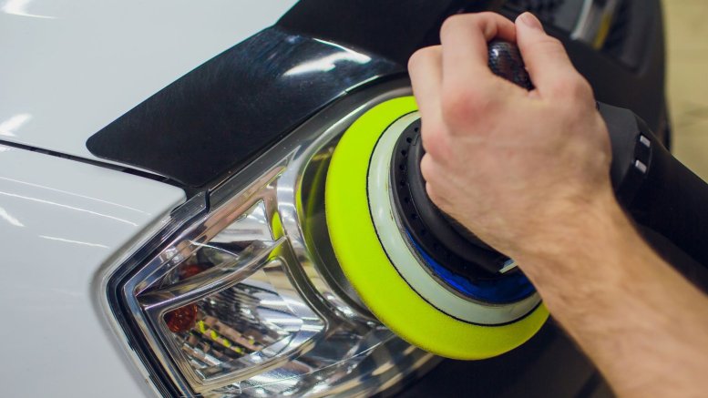 Miért fontos a fényszóró polírozás?