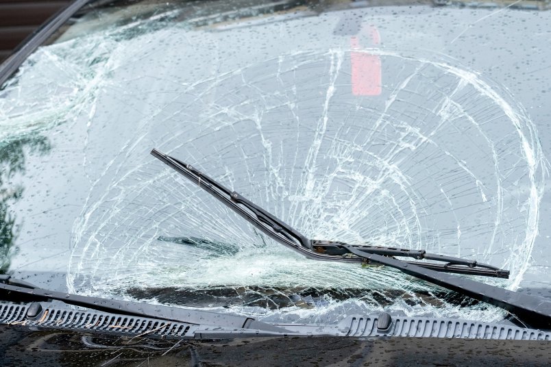 Gyakori kérdések a szélvédő javítással kapcsolatban